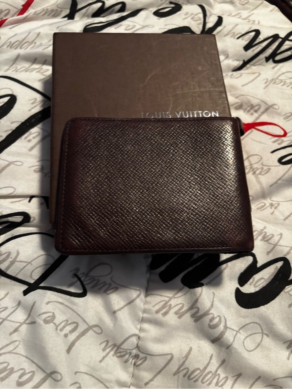 Louis Vuitton Dark Brown Textured Leather Bi-Fold Wallet - Picture 4 of 8